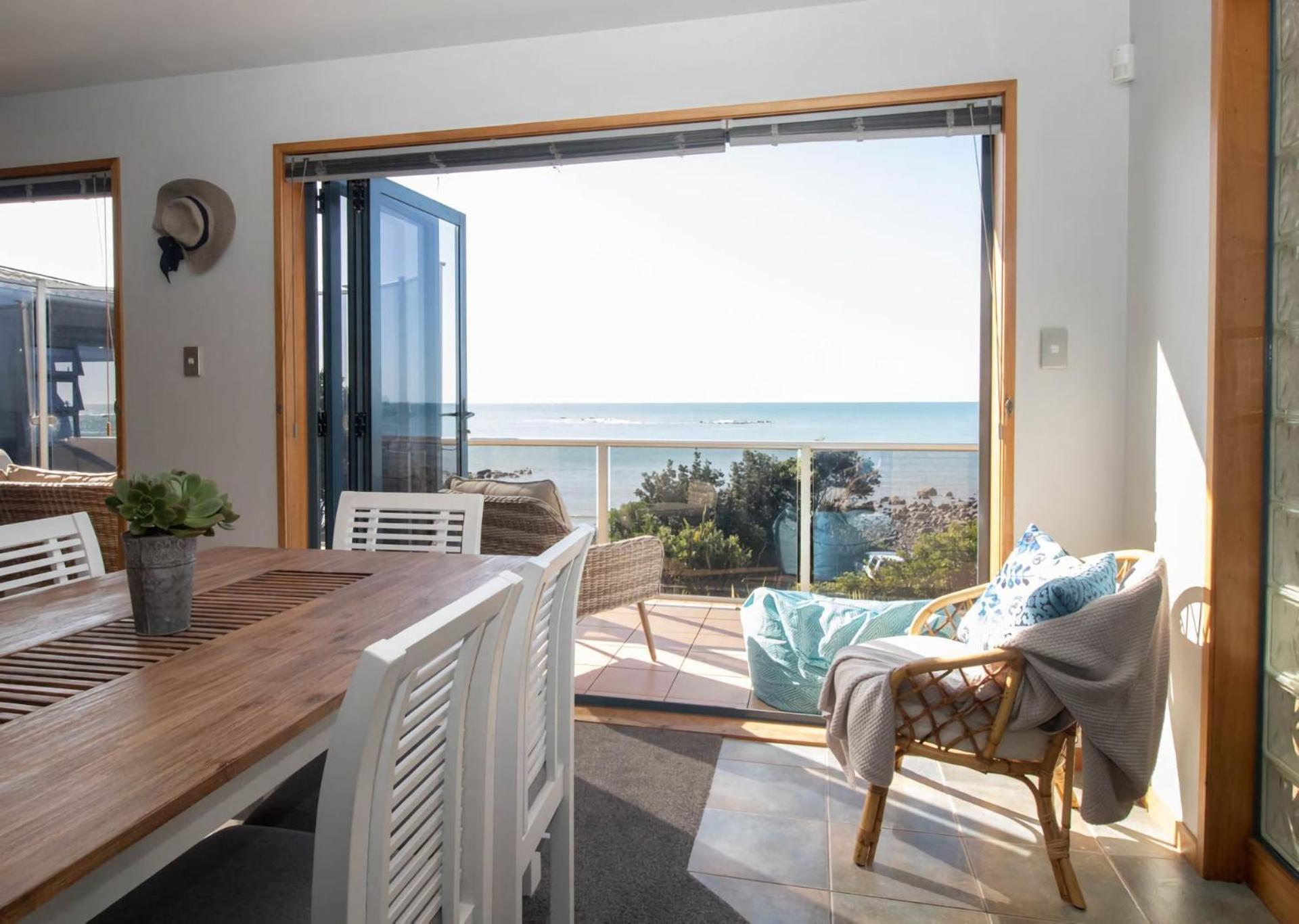 新普利茅斯Beachfront Bliss On Wanaka Terrace Support Local别墅 外观 照片